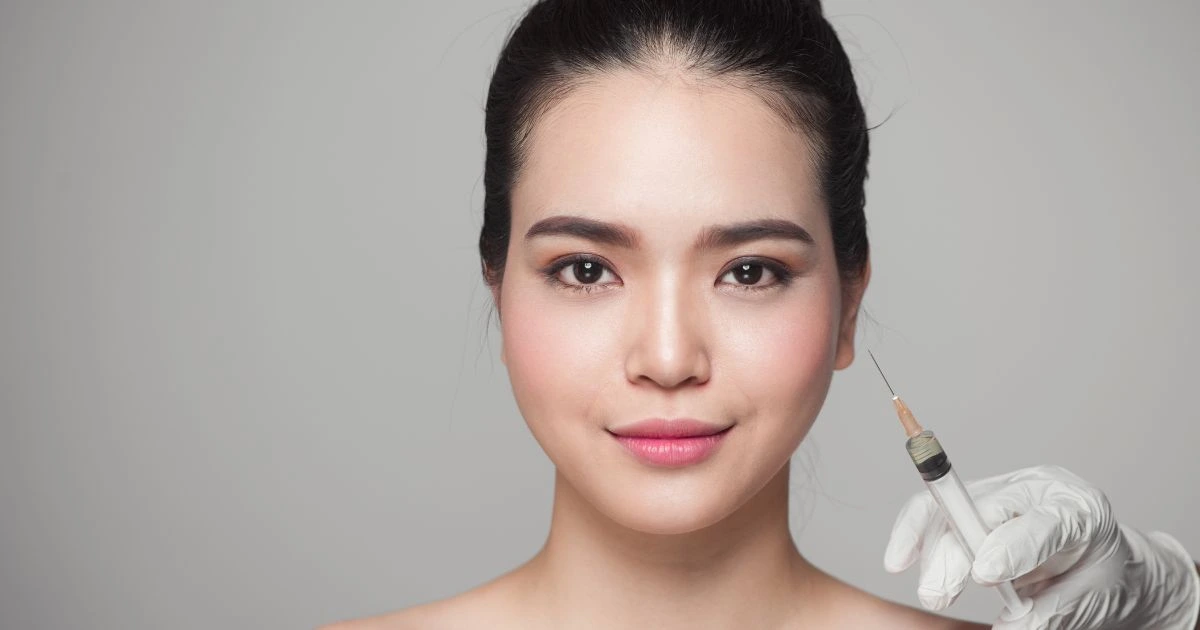 Drippy Nurse Jess in Gilroy preparing a customized Botox injection plan for a patient.